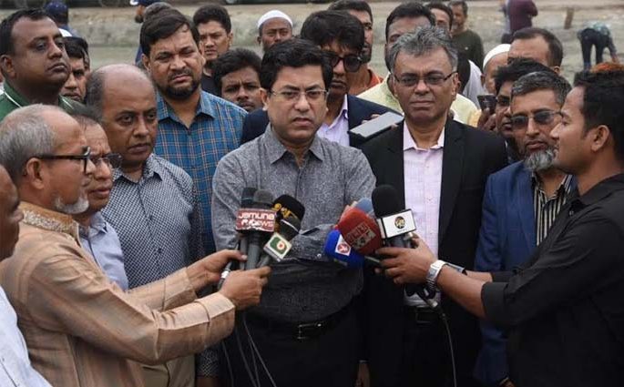 আন্তঃজেলা বাস ঢাকার বাইরে আর নগর পরিবহন অভ্যন্তরীন টার্মিনাল ব্যবহার করবে: তাপস