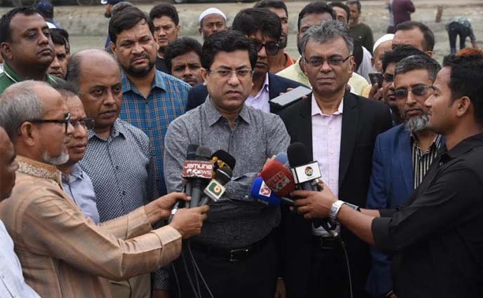 আন্তঃজেলা বাস ঢাকার বাইরে আর নগর পরিবহন অভ্যন্তরীন টার্মিনাল ব্যবহার করবে: তাপস