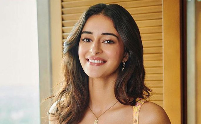 প্রেমের সম্পর্ক প্রকাশ্যে আনার আদর্শ সময় কখন, জানালেন অনন্যা