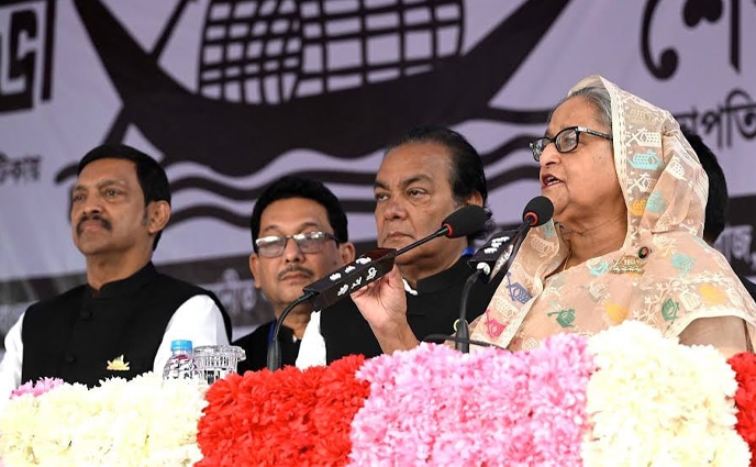 অবৈধভাবে ক্ষমতা দখলকারীরা দেশের কোন উন্নয়নই করেনি : প্রধানমন্ত্রী