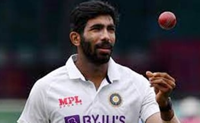 ভারতের প্রথম পেসার হিসেবে টেস্ট র‌্যাংকিংয়ের শীর্ষে বুমরাহ