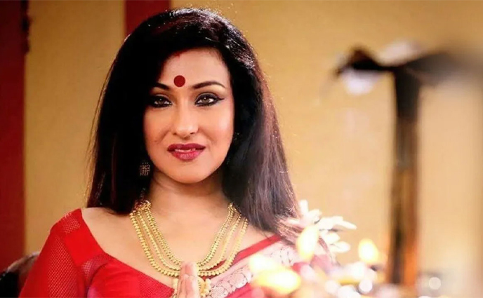 সংসার ও অভিনয় দু’ক্ষেত্রেই একা যুদ্ধ চালিয়ে যাচ্ছি : ঋতুপর্ণা