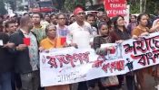 ছাত্রদের পক্ষে শিল্পীদের ব্যতিক্রমী প্রতিবাদ