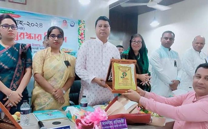 মাছ রপ্তানি করে দেশ সাড়ে ৪ হাজার কোটি টাকার রাজস্ব আয় করেছে: শ্রম প্রতিমন্ত্রী