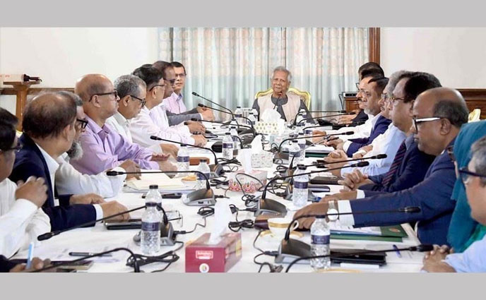 ইউনূসের সঙ্গে সেনাপ্রধান, সুশীল সমাজের নেতৃবৃন্দের বৈঠক