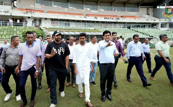 বিসিবি পরিদর্শনে ক্রীড়া উপদেষ্টা
