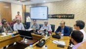 জনসাধারণের জন্য বাজার সুখকর করতে কাজ করছি :  বাণিজ্য উপদেষ্টা