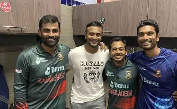 শূন্যতা পূরণে বিকল্প নেই