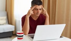 মাথাব্যথা দূর করার ৫টি ঘরোয়া উপায়