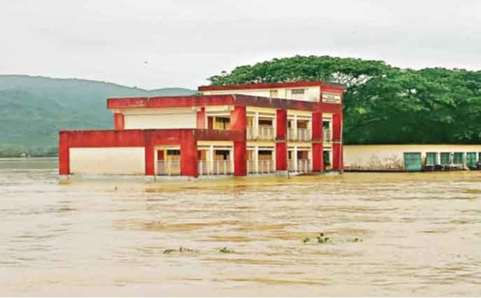 বাড়ছে বন্যার বিস্তৃতি