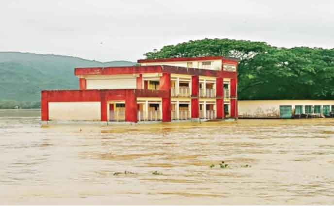 বাড়ছে বন্যার বিস্তৃতি