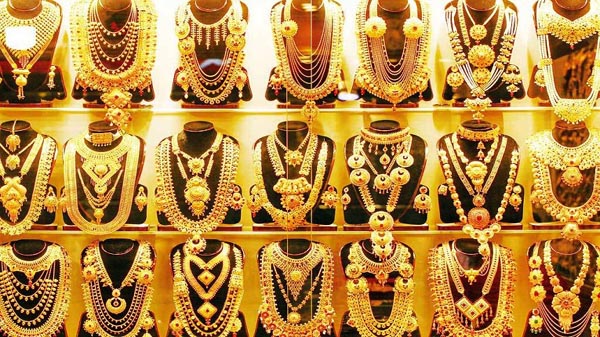 টানা ৭ দফা কমার পর আবারও বাড়লো স্বর্ণের দাম