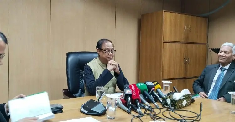 সম্মিলিত ইসলামী ব্যাংকের গ্রাহকরা আমানতে সর্বোচ্চ ৯.৫ শতাংশ সুদ পাবেন: গভর্নর