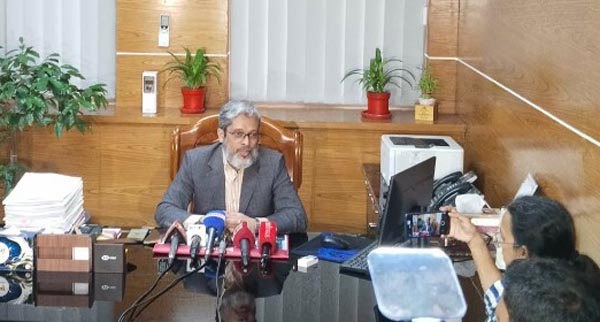 নগদকে টিকিয়ে রাখতে বড় বিনিয়োগ দরকার 