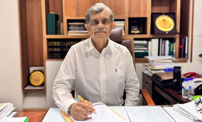 দক্ষ ও প্রযুক্তি সচেতন মানবসম্পদ তৈরিই বর্তমান শিক্ষার মূল লক্ষ্য: শিক্ষা উপদেষ্টা