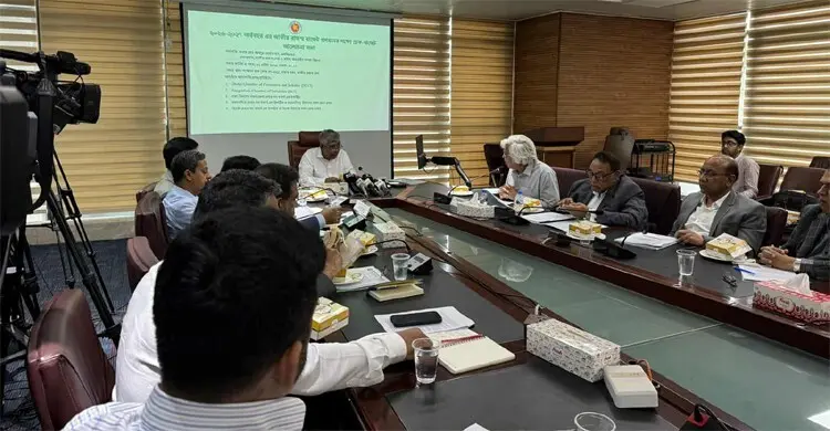 জ্বালানি সংকটে পোশাকের ক্রেতারা উদ্বিগ্ন, অন্য দেশে চলে যাচ্ছে অর্ডার : বিসিসিআই সভাপতি