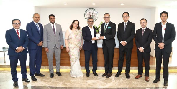 প্রধানমন্ত্রীর বিনিয়োগ বিষয়ক বিশেষ সহকারীর সঙ্গে ডিএসইর বৈঠক