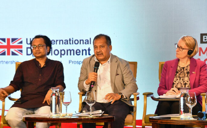 গণমাধ্যম সংস্কারে সব পক্ষকে নিয়ে কাজ করবে সরকার: তথ্যমন্ত্রী