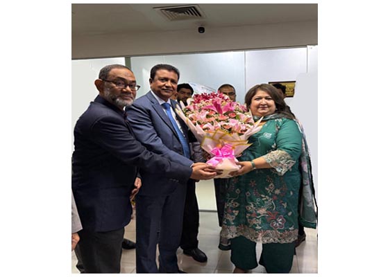 আইডিআরএ’র চেয়ারম্যানকে সন্ধানী লাইফের শুভেচ্ছা