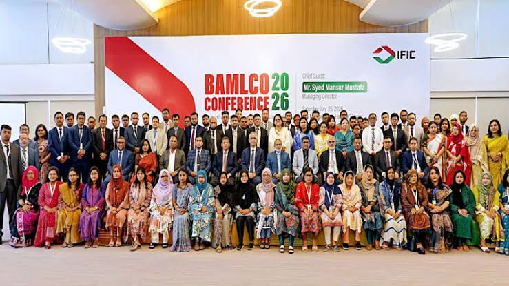 আইএফআইসি ব্যাংকে ‘ব্রাঞ্চ অ্যান্টি মানি লন্ডারিং কমপ্লায়েন্স অফিসার কনফারেন্স’ অনুষ্ঠিত