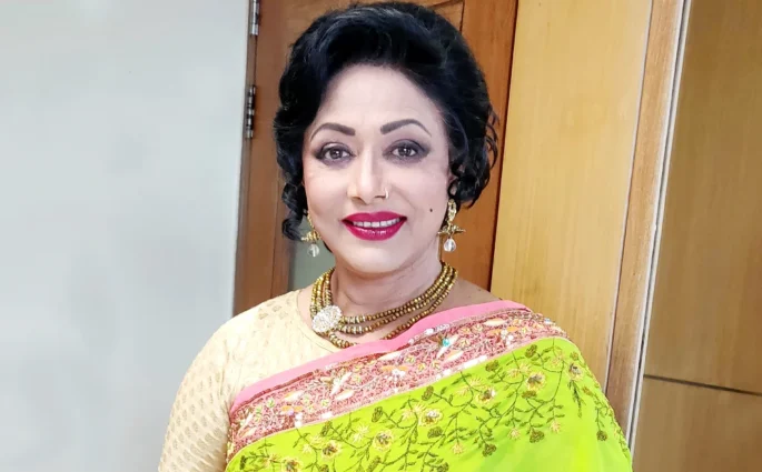 মৃত্যুর পর মরদেহ এফডিসিতে না নেওয়ার অনুরোধ জানালেন রোজিনা
