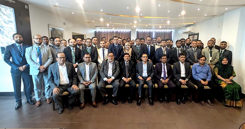 সোশ্যাল ইসলামী ব্যাংকের বিজনেস রিভিউ মিটিং অনুষ্ঠিত