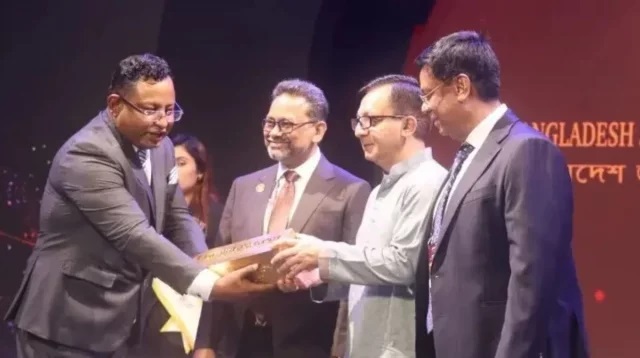 ২০৩১ সালের মধ্যে ৭ বিলিয়ন ডলারের অলংকার রপ্তানির লক্ষ্য বাজুসের