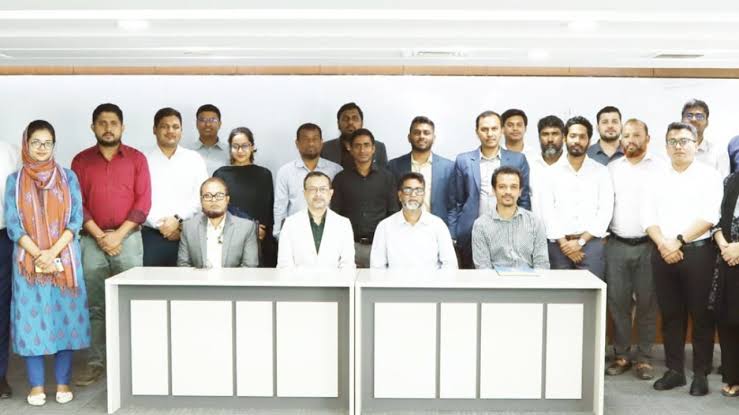 বিএসইসি কর্মকর্তাদের প্রশিক্ষণ দিলো ডিএসই