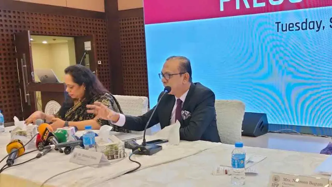 ক্ষতিগ্রস্ত বিনিয়োগকারীদের ৫ লাখ টাকা পর্যন্ত দাবি পরিশোধের সিদ্ধান্ত : ডিএসই চেয়ারম্যান