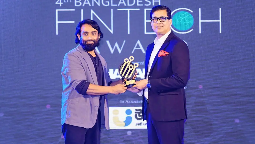 বাংলাদেশ ফিনটেক অ্যাওয়ার্ডে তিন পুরস্কার পেল বিকাশ